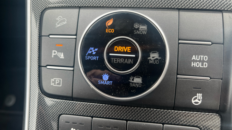 Hyundai SANTA FE 1.6 TGDi Hybrid Ultimate 5dr 4WD Auto Hybrid Estate